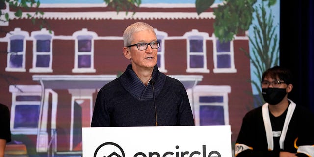 Tim Cook, CEO von Apple.  Das Technologieunternehmen hat angekündigt, den Verkauf seiner Produkte in Russland einzustellen.
