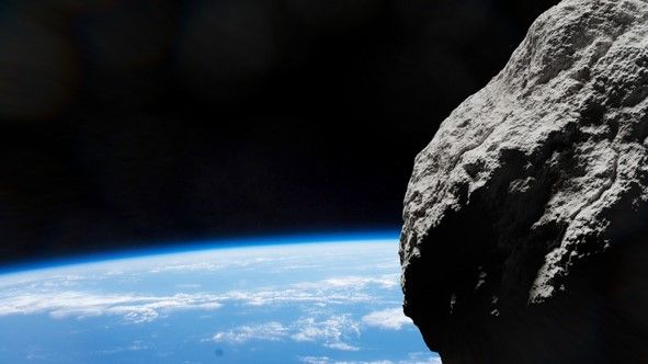 Ein Asteroid von der Größe eines Kühlschranks wurde nur zwei Stunden vor seiner Kollision mit der Erde entdeckt
