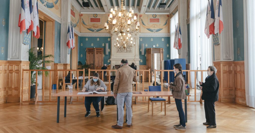 Live-Update zur französischen Wahl: Die Wähler wählen zwischen Macron und Le Pen