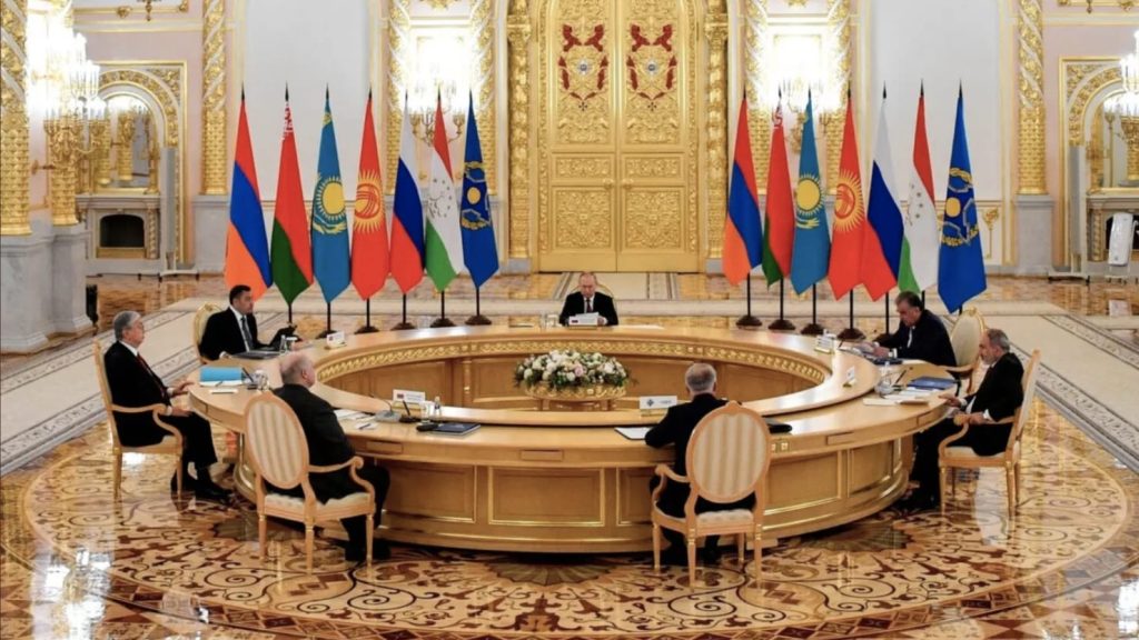 Die Verbündeten des russischen Präsidenten Wladimir Putin haben auf dem OVKS-Gipfel über die Ukraine geschimpft