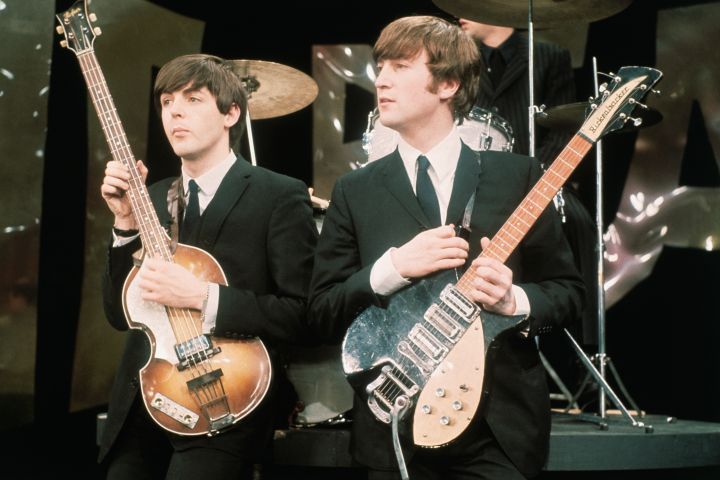 Paul McCartney führt praktisch mit John Lennon die klassischen Beatles auf