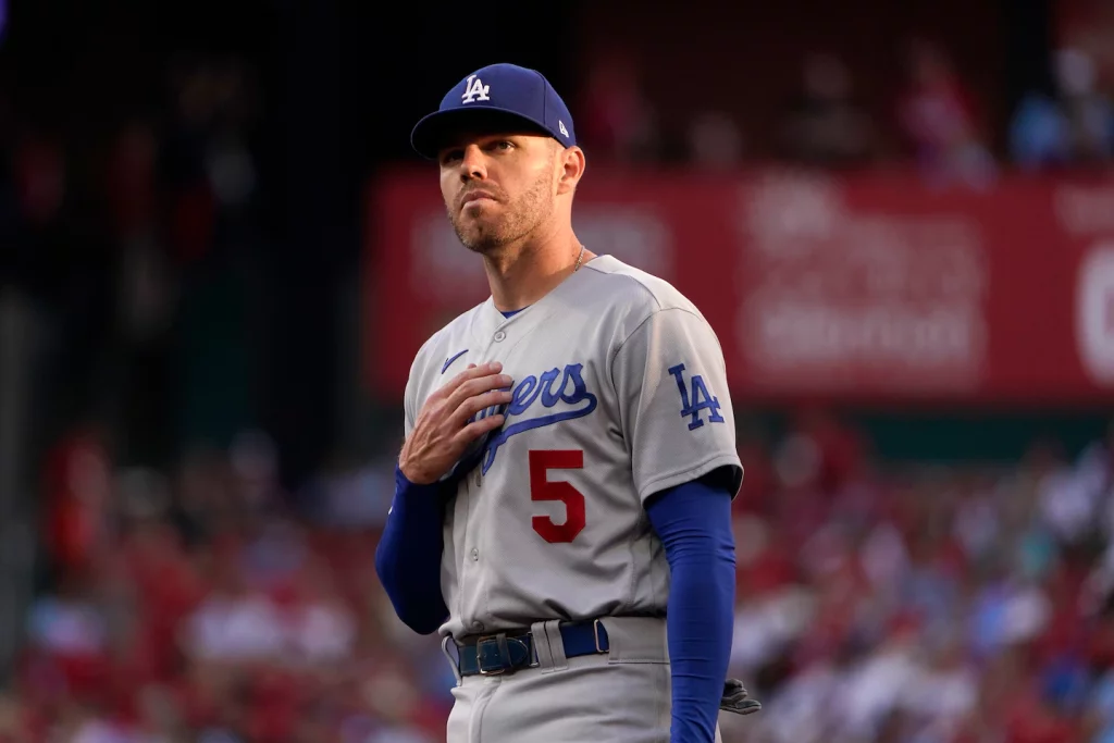 MLB-Agent Casey Close verklagt Doug Gottlieb wegen Freddy Freemans Tweet