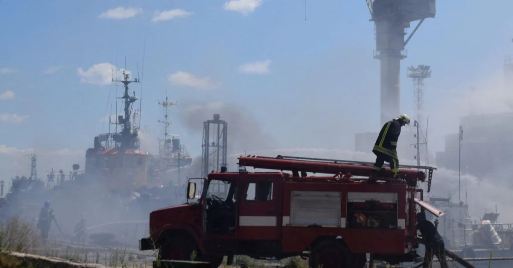 Russische Raketen trafen den Hafen der Ukraine;  Kiew sagt, es bereite sich immer noch darauf vor, Getreide zu exportieren