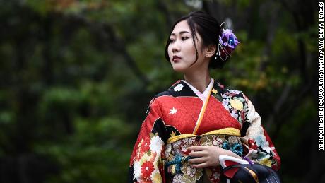 Was uns der weit verbreitete Einfluss des Kimonos über kulturelle Aneignung verrät