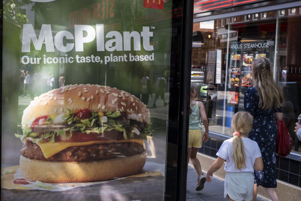 Beyond Meat und McDonald's haben kürzlich einen US-Test ihres McPlant-Burgers abgeschlossen
