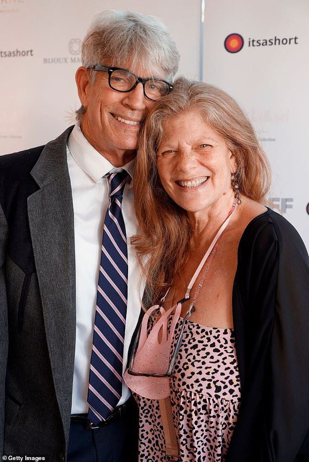 Gruselig: Eric Roberts und seine Frau Elisa hatten eine gruselige Begegnung mit einem Eindringling in ihrem Haus in Los Angeles (zusammen im Juli 2021 abgebildet).