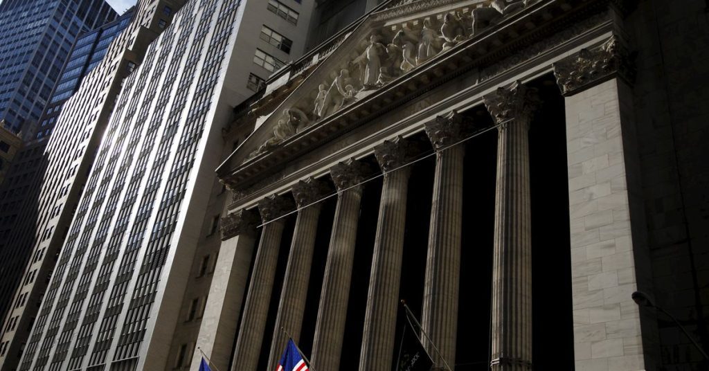 Die Wall Street schloss niedriger, da die Befürchtungen der Fed die Gewinne überwogen