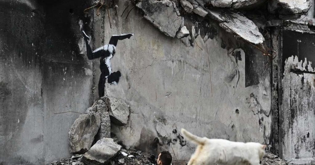 Banksy enthüllt ukrainisches Wandgemälde in einer von Russland bombardierten Stadt