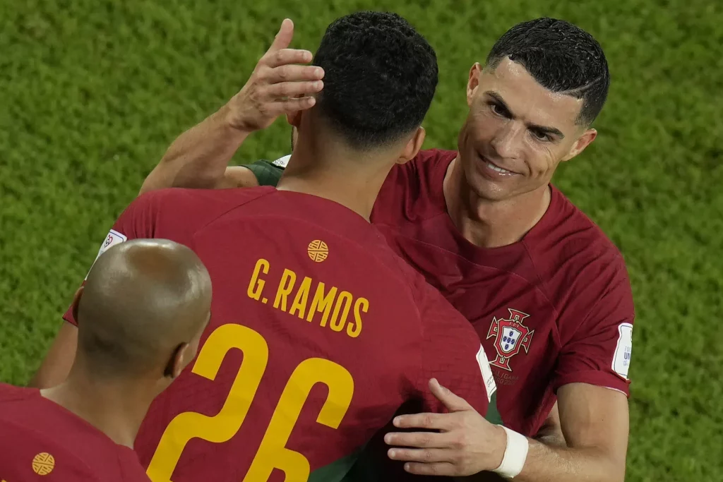 Ronaldo fiel zurück und Ramos erzielte bei der Weltmeisterschaft drei Tore für Portugal